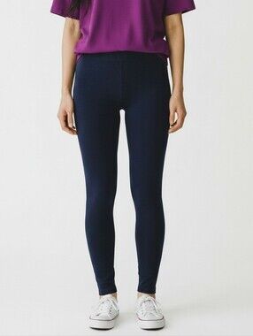 HUE Slim High-Waist BLACK Leggings #CAP18